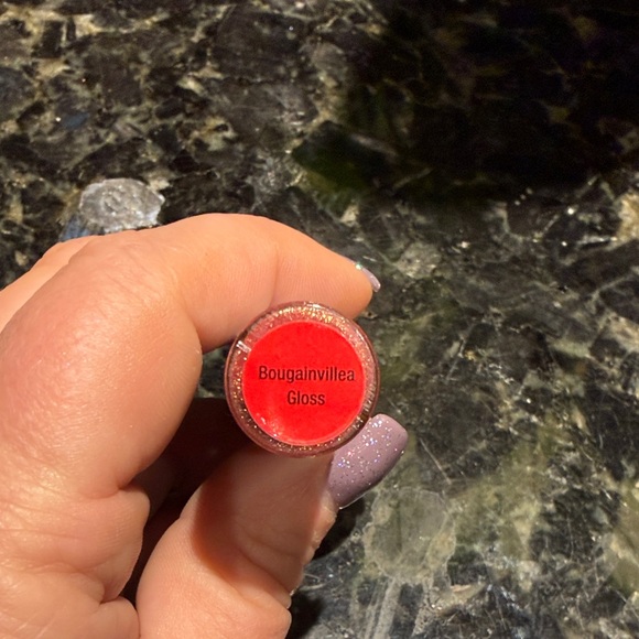 SeneGence LipSense Gloss - Bougainvillea - Picture 2 of 5